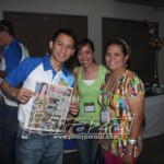 6. Ang inyong lingkod kasama si Coach Ryan Gregorio at ipinapakita niyang ang Pinoy Parazzi na ang kanyang bagong diyaryo, with Ms. Grace Torres of Balita.