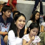11 Wife siya ni Arwind Santos, dati siyang courtside reporter ng UAAP. Kasama niya ang kanilang anak na si Audrie.
