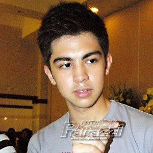 Derrick-Monasterio