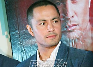 Derek Ramsay, pineperahan lang ng nagdemandang ‘asawa’?