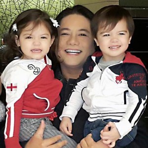 Joel-Cruz-With-His-Twin-Kids