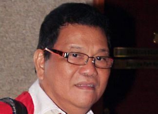 Direk Joel Lamangan, wala pang balak mag-retire, matapos atakihin