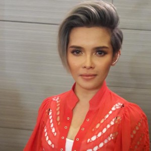 KZ Tandingan, bata pa lang gusto nang maging kakaiba