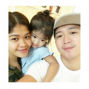 Jason Franciso and Melai Cantiveros With Their Daughter
