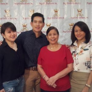 Richard Yap With His Manager Kate Valenzuela, Mother Lily Monteverde & Roselle Monteverde