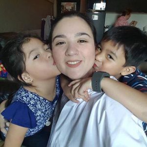 Sunshine Dizon With Her Two Kids