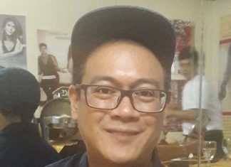 Direk Chris Martinez, straight guys ang target audience sa “Working Beks”