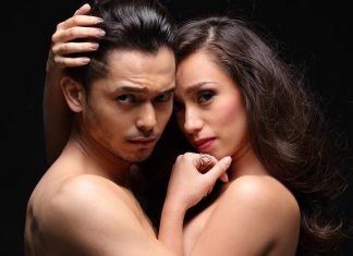 Conservative kasi: Boyfriend, hindi ma-take panoorin ang love scene ni Phoebe Walker kay AJ Muhlach sa ‘Double Barrel’